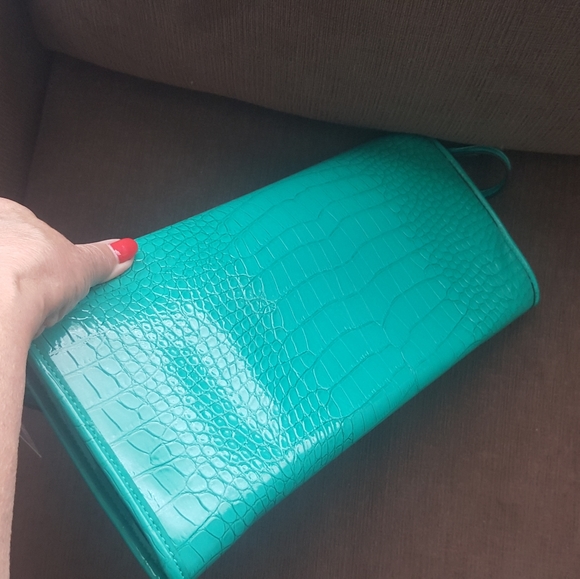 Anne Klein Seafoam Alligator Clutch Bag Purse - Picture 3 of 8